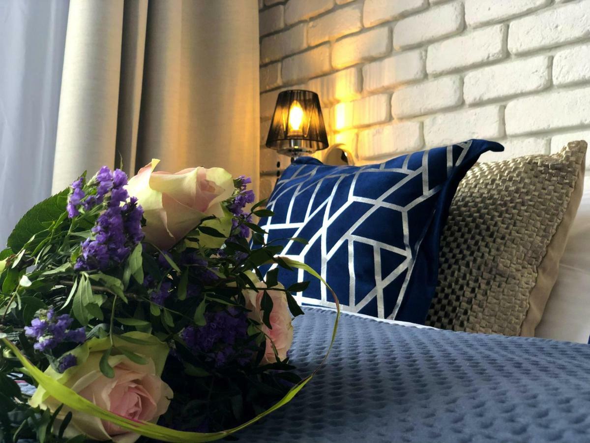 Glamour With Big, Private Terrace Apartament *